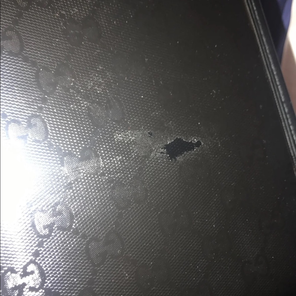 Gucci IPad Cover - Picture 3 of 5